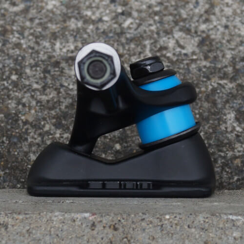 Polar BEAR 155 トラック 2個セット　LANDYACHTZ Landyachtz Polar Bear Trucks 155mm Tall - CalStreets BoarderLabs