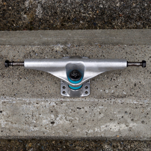ベアートラック ポーラーベアー180 / Bear Trucks Polar Bear 180 