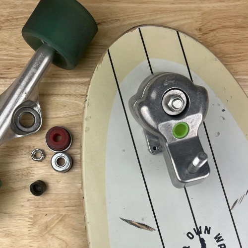 リップタイドピボットカップ インディペンデントトラック ヤウメラキ